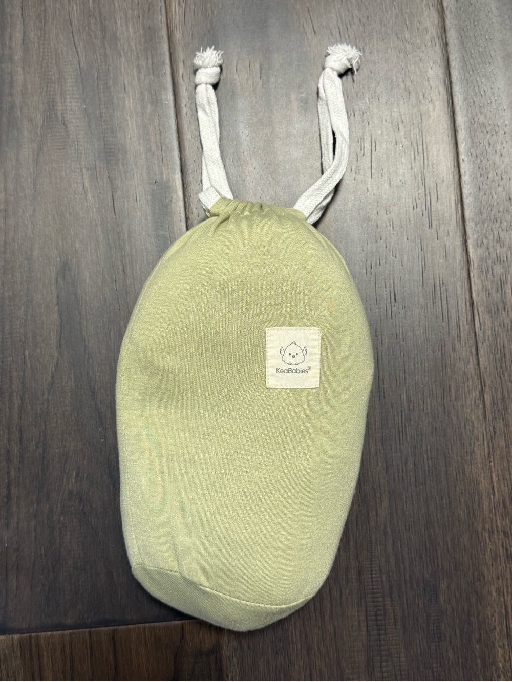 NWOT KeaBabies Olive Green wrap
